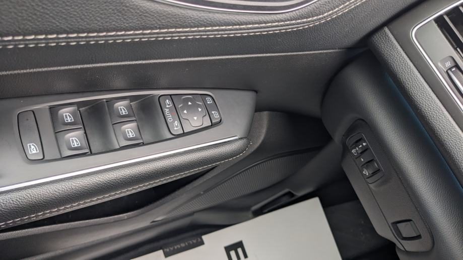 2022 Renault Talisman — fotografija 25