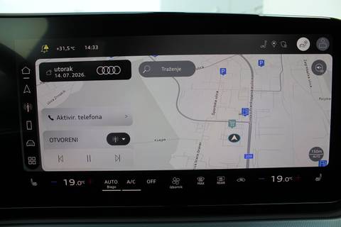 2026 Audi Q3 S line — sličica 14