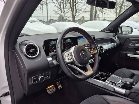 Mercedes-Benz GLB — sličica 18