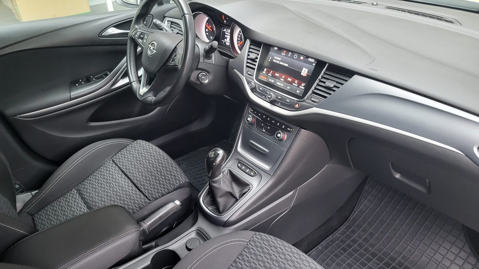 2019 Opel Astra Karavan — fotografija 16
