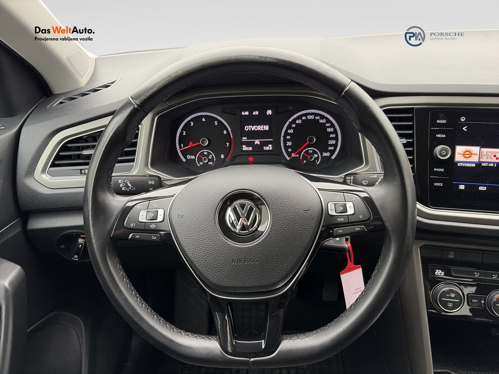 2020 Volkswagen T-Roc — fotografija 12