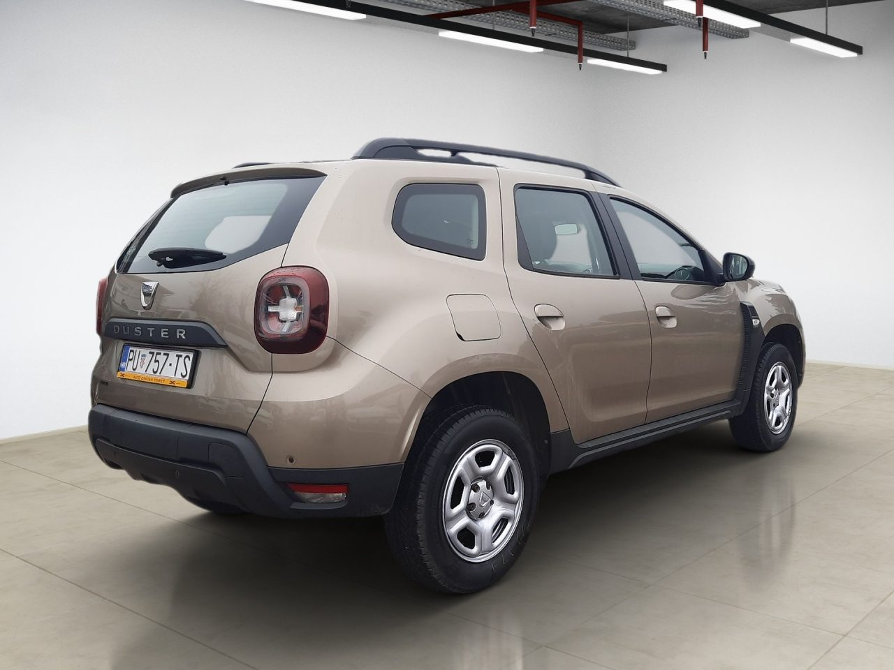 2018 Dacia Duster — fotografija 6