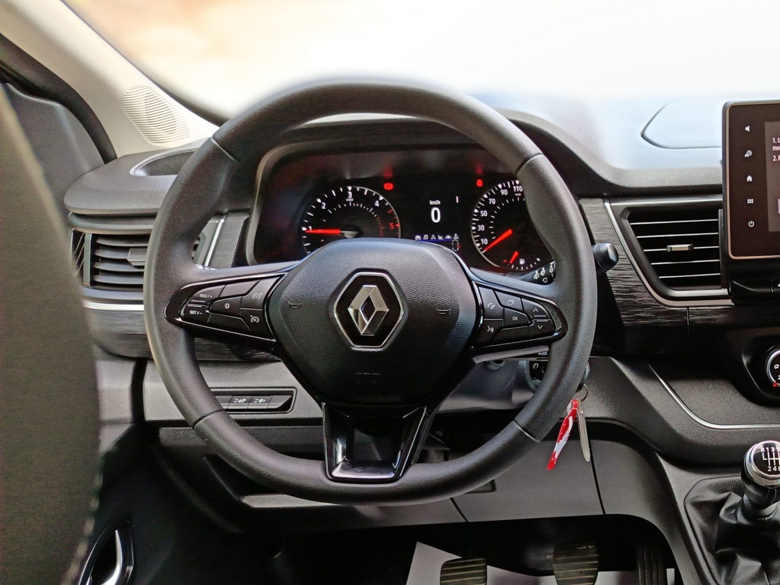 2024 Renault Trafic — fotografija 15