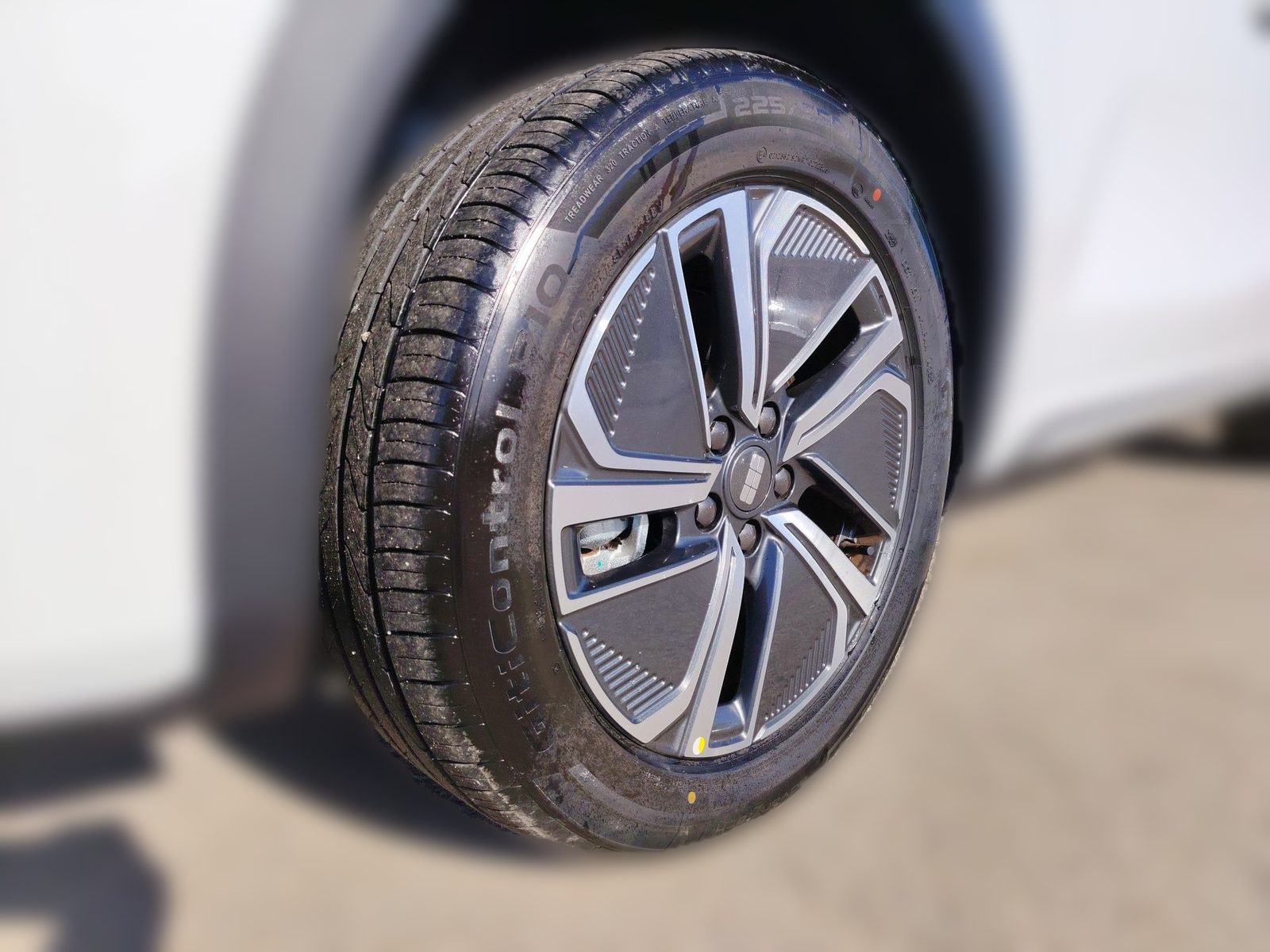 2026 Geely Starray EM-i — fotografija 10