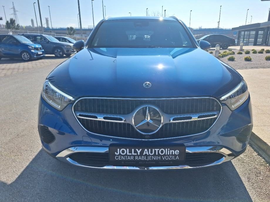 2025 Mercedes-Benz GLC — fotografija 3
