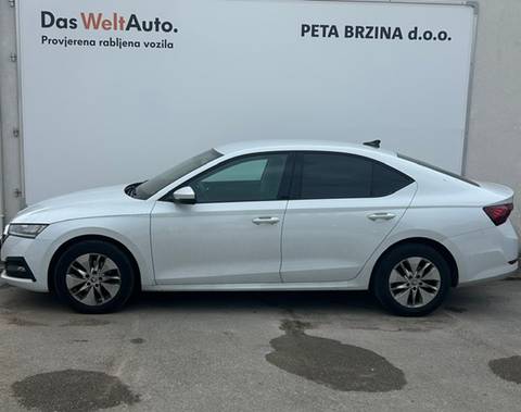 2022 Škoda Octavia — sličica 2