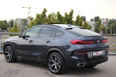 2020 BMW X6 — sličica 18