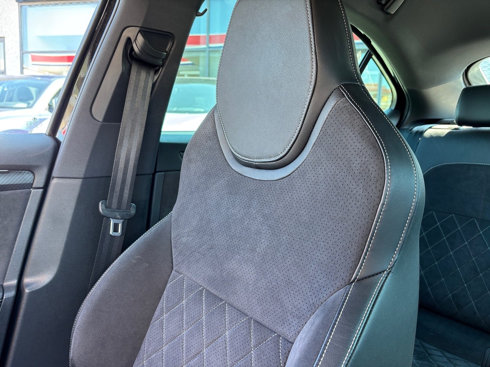 2022 Škoda Superb — fotografija 29