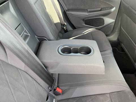 2023 Volkswagen Golf — sličica 20