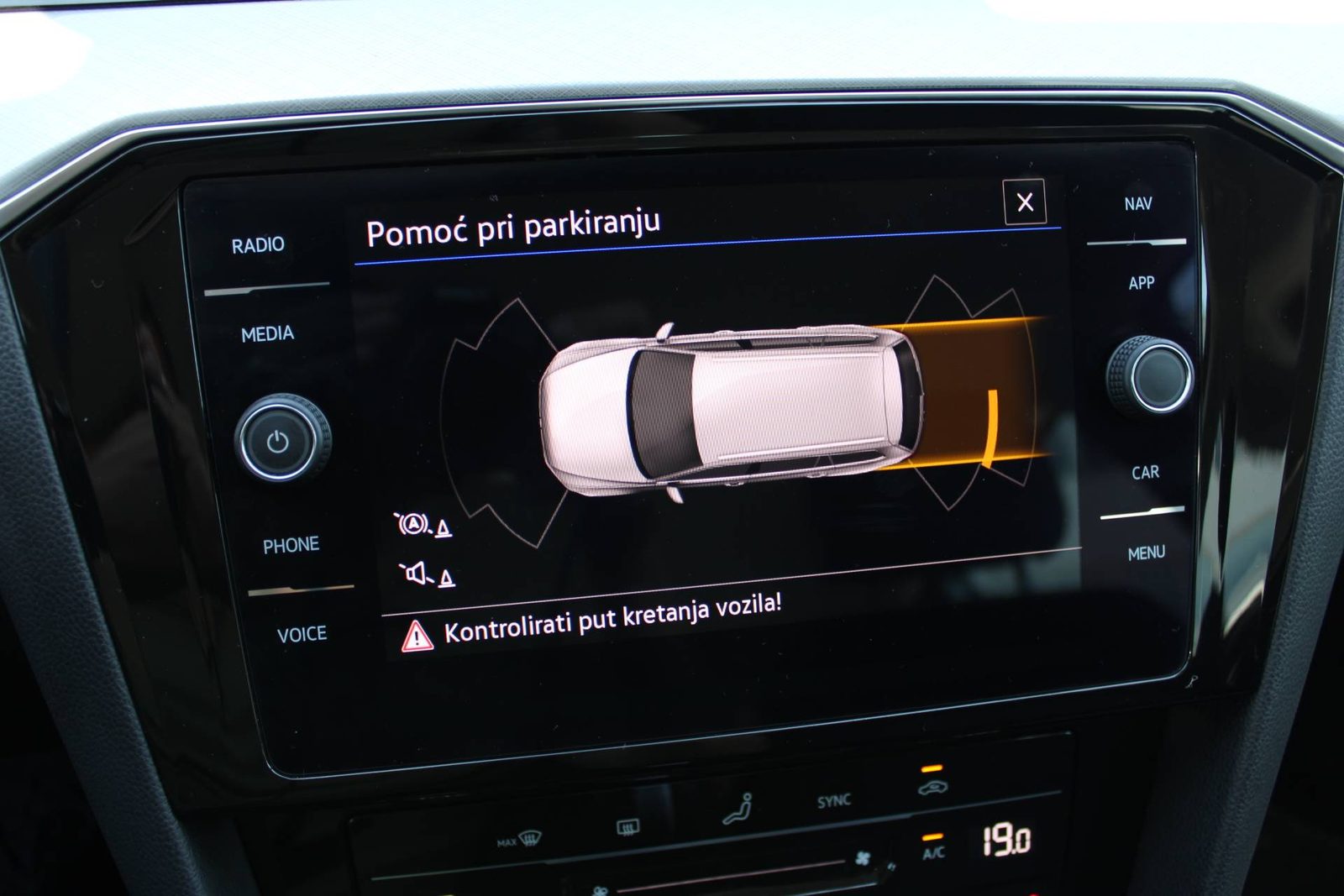 2022 Volkswagen Passat Variant — fotografija 19
