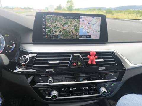 2017 BMW Serija 5 — sličica 20