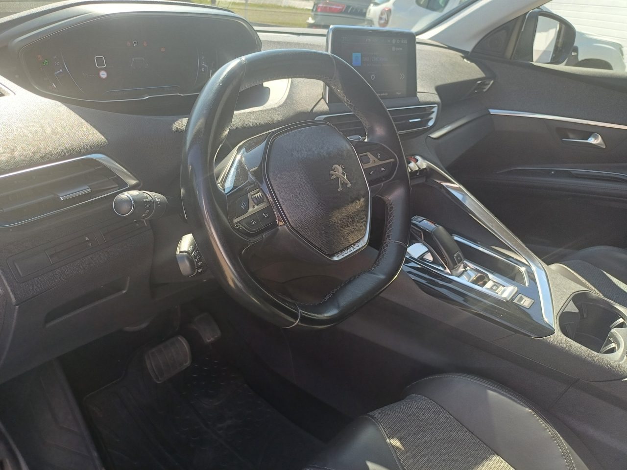 2017 Peugeot 5008 — fotografija 12