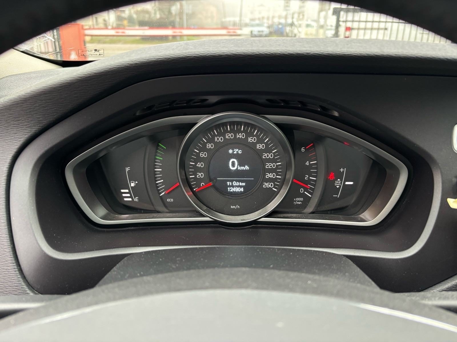 2019 Volvo V40 — fotografija 15