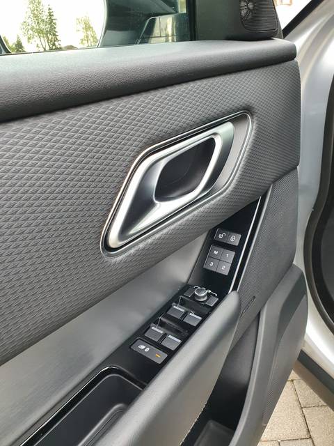 2019 Land Rover Range Rover Velar — sličica 20