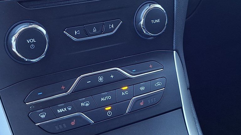 2022 Ford S-max — fotografija 16