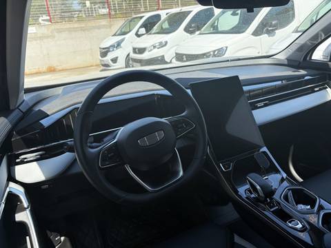 2024 Geely Starray — sličica 8