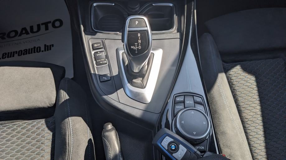 2016 BMW Serija 1 — fotografija 25