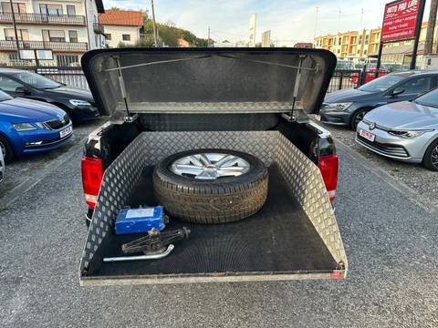 2013 Volkswagen Amarok — sličica 12