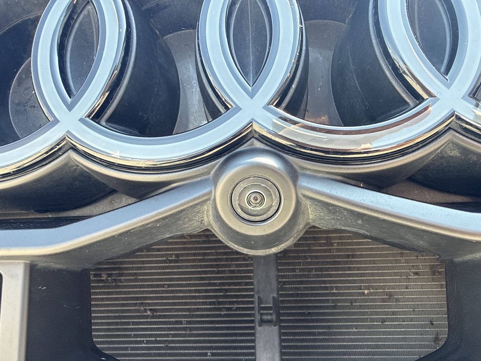 2025 Audi Q7 — fotografija 14
