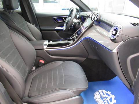 2026 Mercedes-Benz GLC — sličica 9