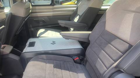 2023 Volkswagen Multivan — sličica 12