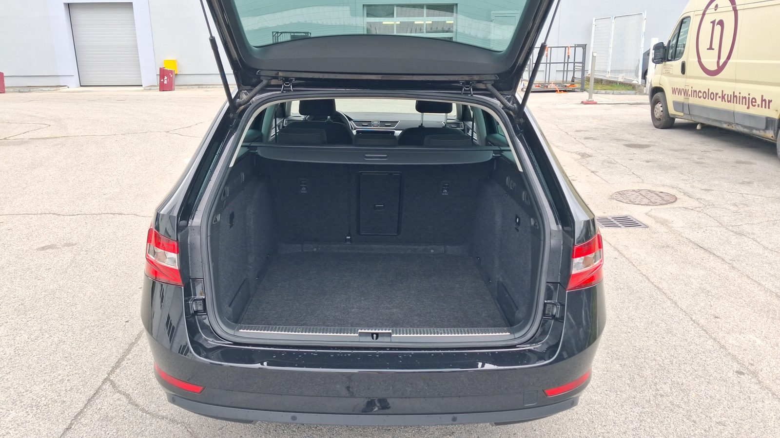 2024 Škoda Superb Combi — fotografija 12