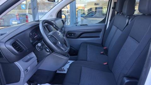 2021 Opel Vivaro — sličica 14
