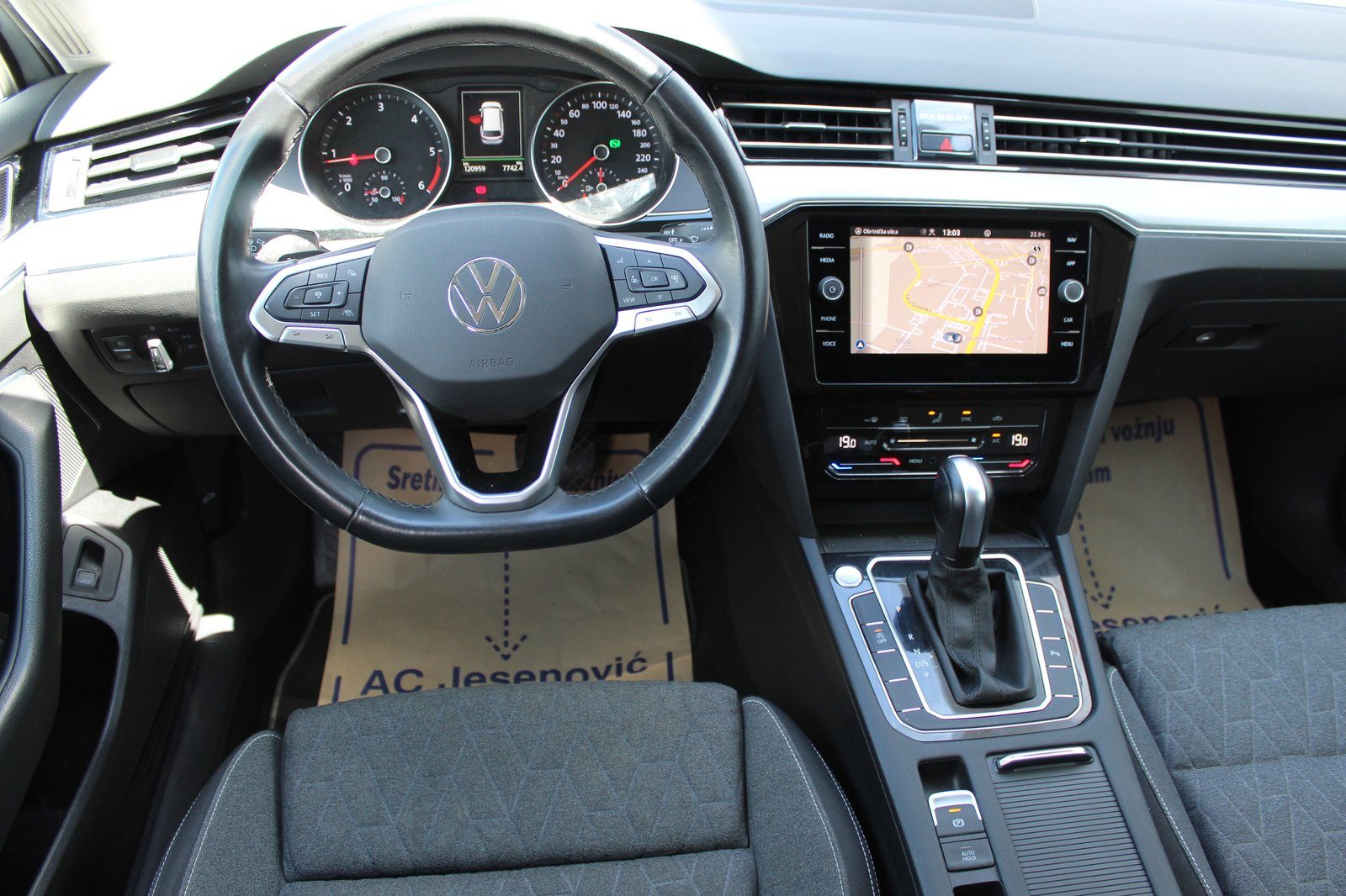 2023 Volkswagen Passat Variant — fotografija 10