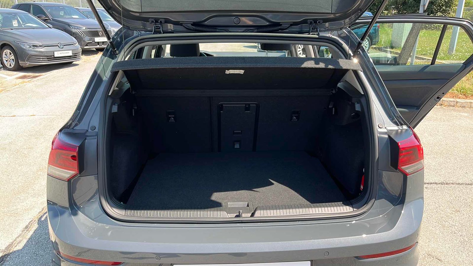 2024 Volkswagen Golf — fotografija 12