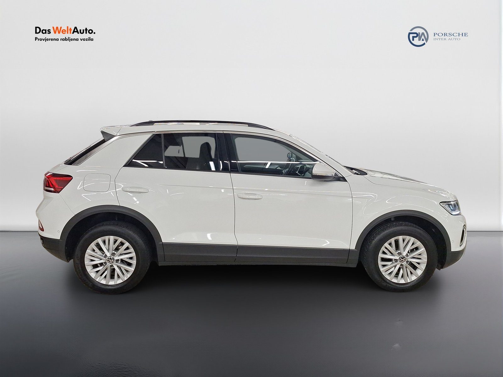 2023 Volkswagen T-Roc — fotografija 4