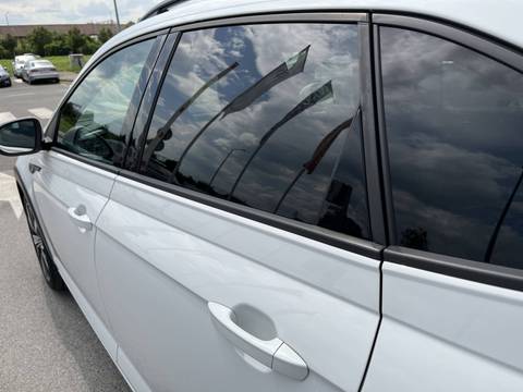 2023 Volkswagen Taigo — sličica 18
