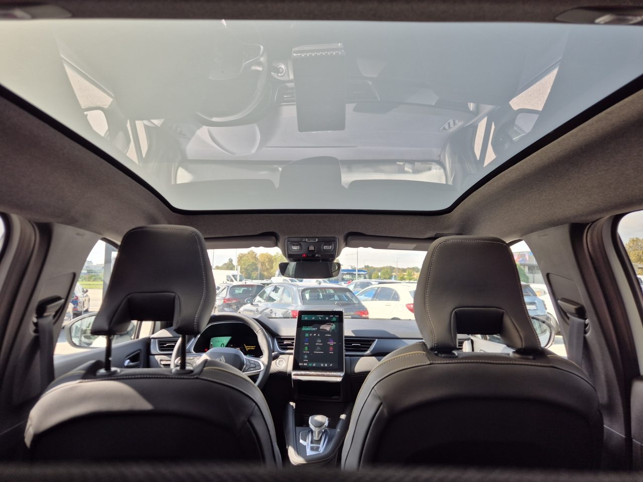 2025 Renault Symbioz — fotografija 17