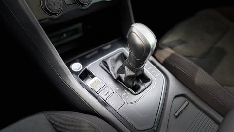 2020 Volkswagen Tiguan — sličica 12