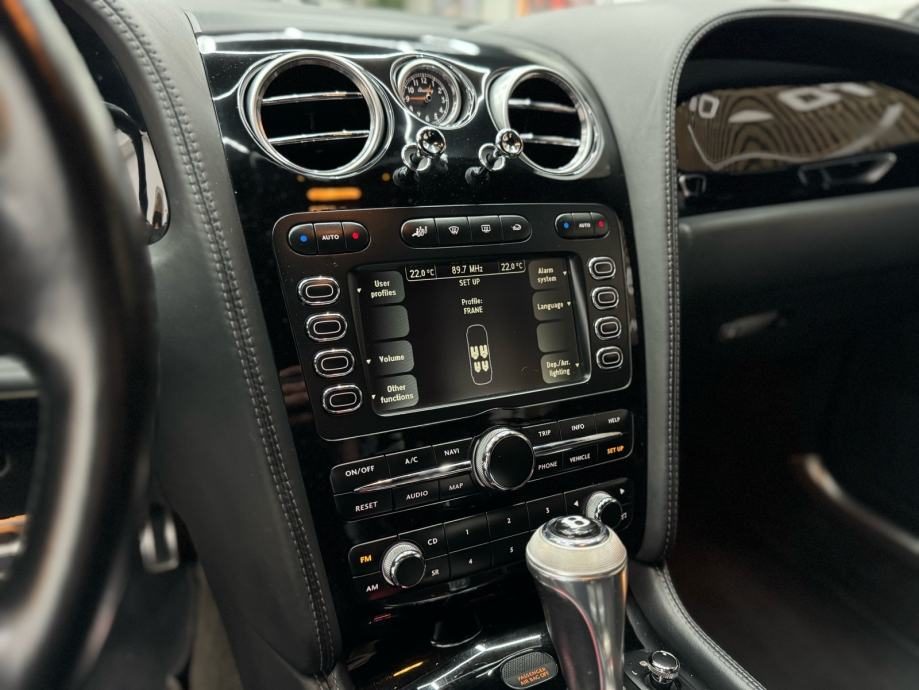 2007 Bentley Flying Spur — fotografija 11
