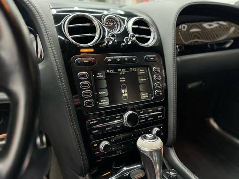 2007 Bentley Flying Spur — sličica 11