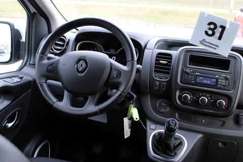 2020 Renault Trafic — sličica 11
