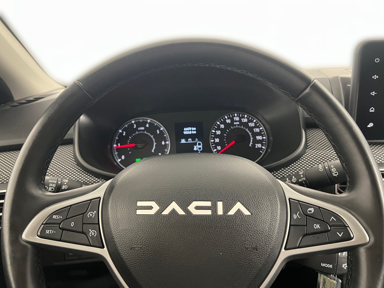 2023 Dacia Sandero — fotografija 15