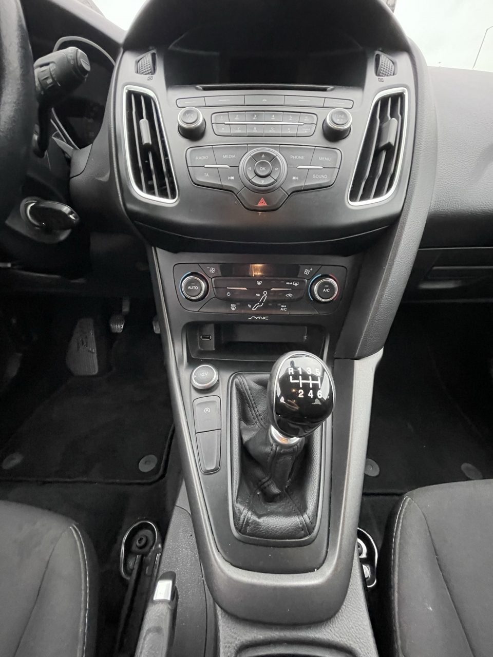 2018 Ford Focus karavan — fotografija 14