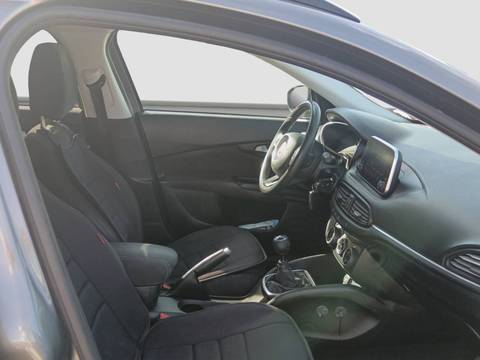 2016 Fiat Tipo — sličica 13
