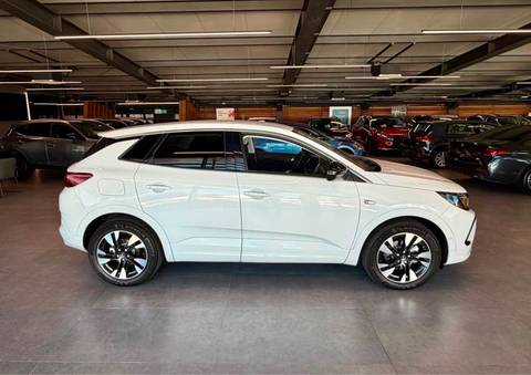 2023 Opel Grandland — sličica 9