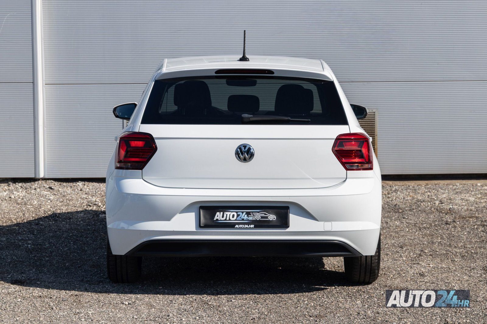 2019 Volkswagen Polo Trendline — fotografija 4