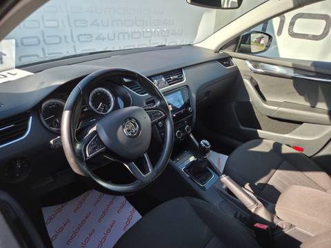 2018 Škoda Octavia — sličica 5