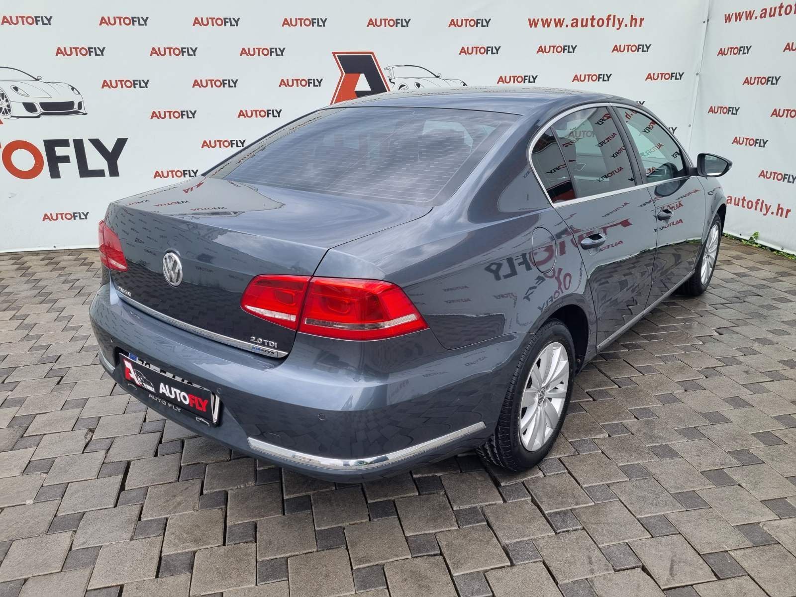 2015 Volkswagen Passat — fotografija 8