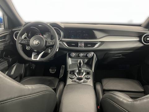 2021 Alfa Romeo Stelvio — sličica 19