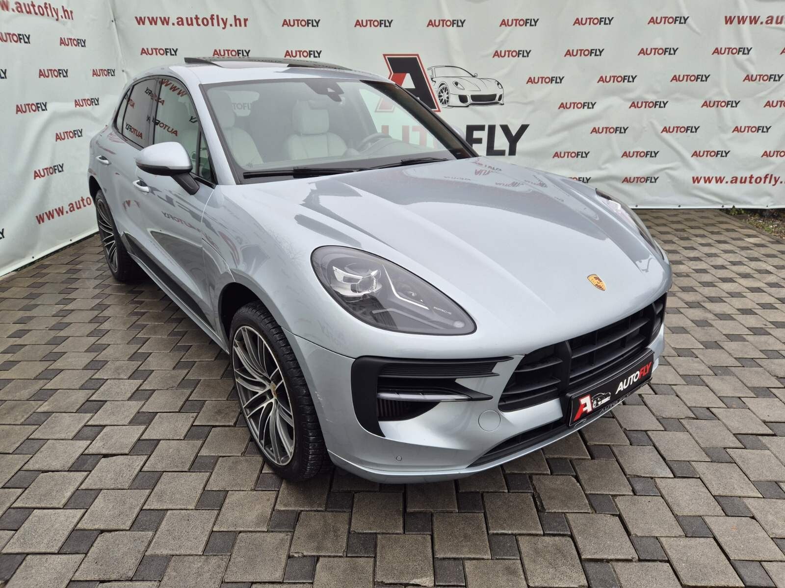 2019 Porsche Macan — fotografija 3