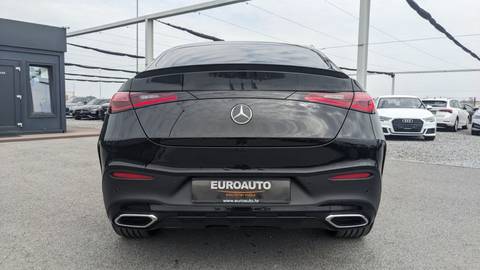 2025 Mercedes-Benz GLC — sličica 5