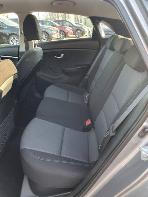 2014 Hyundai i30 — sličica 18