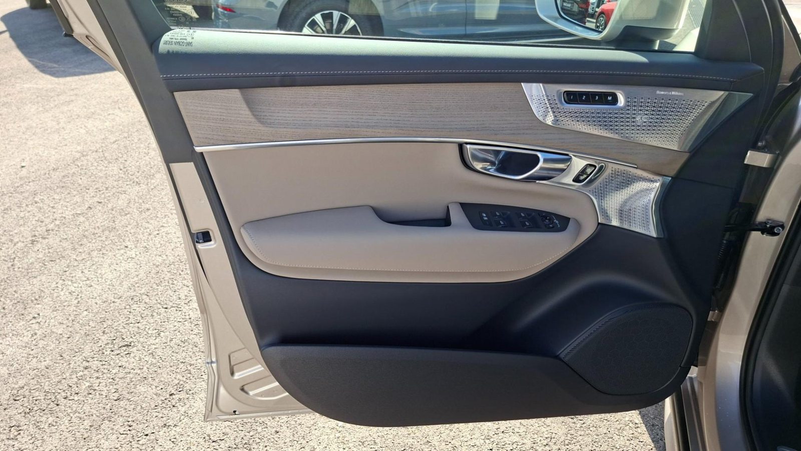 2026 Volvo XC90 — fotografija 7