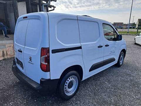 2019 Peugeot Partner — sličica 6