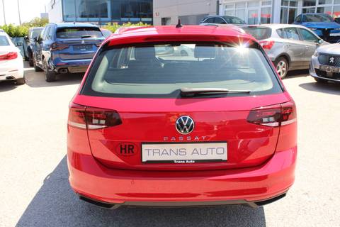2022 Volkswagen Passat Variant — sličica 6